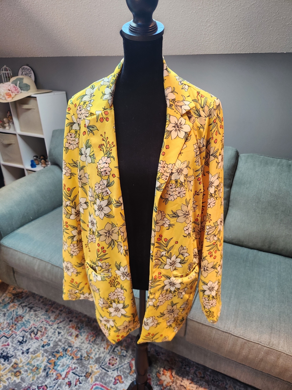 Vero Moda Yellow Floral Blazer Jacket Medium So Sunny & Fun!